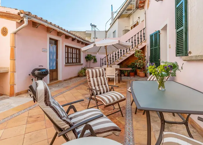 Cozy Home In Santa Malrgalida With Wifi
